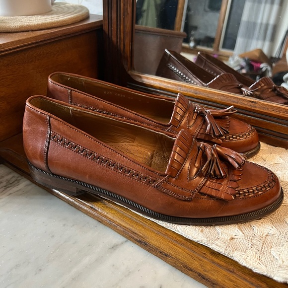 CABLE & CO Seville Tassel Loafer Leather Made in Italy Chestnut Men's Sz 8 EUC - Picture 3 of 7